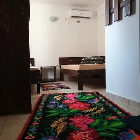 Vila Samantha אפורי נורד